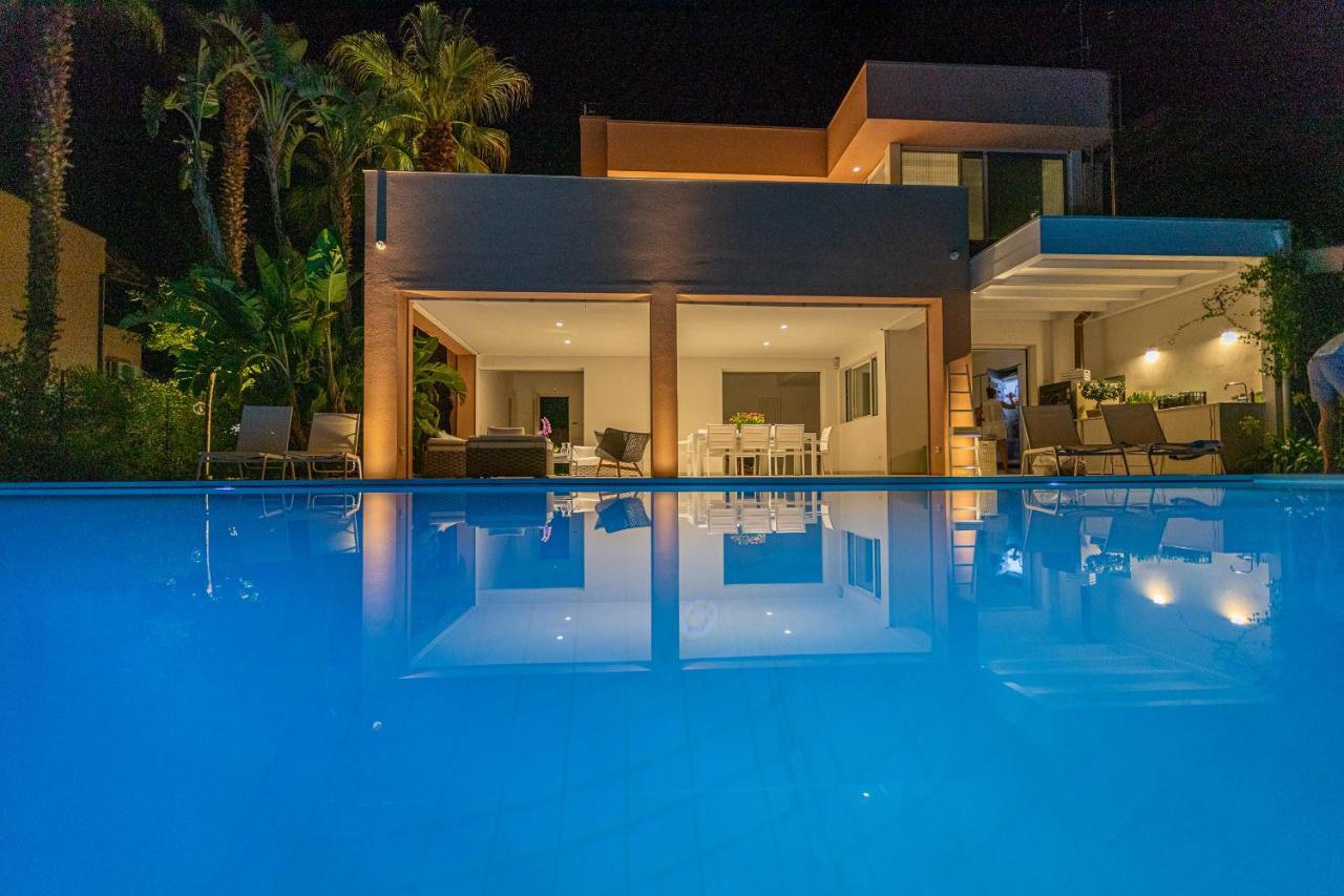 Villa Ametista Portorosa Фурнари Екстериор снимка