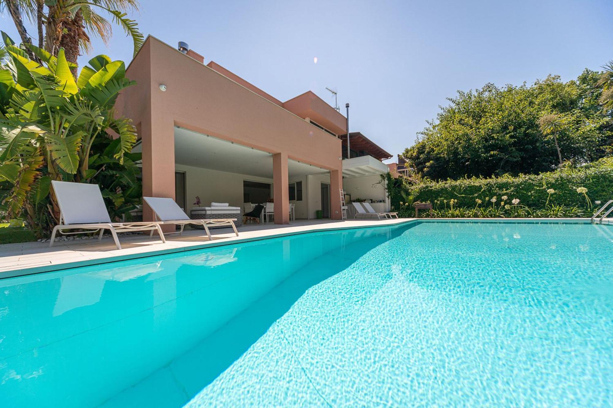Villa Ametista Portorosa Фурнари Екстериор снимка